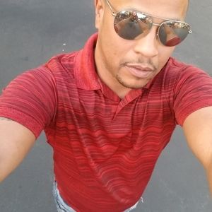 Meet your Posher, Bruce